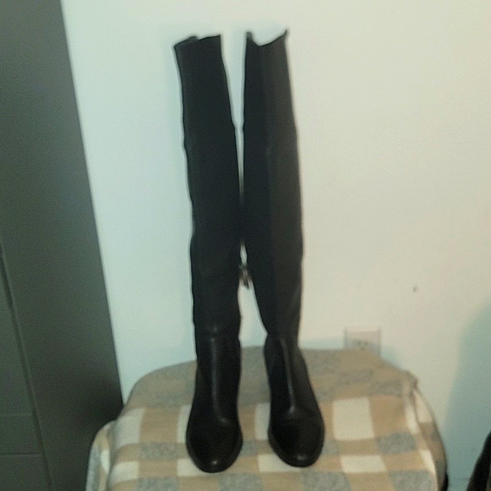 Black boots